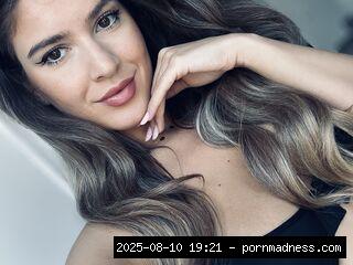 Yourkat, Natural, High Heel, Shaved, Long Nails, Twerk, Asmr, Sph, Joi, Snapshot, Fo.