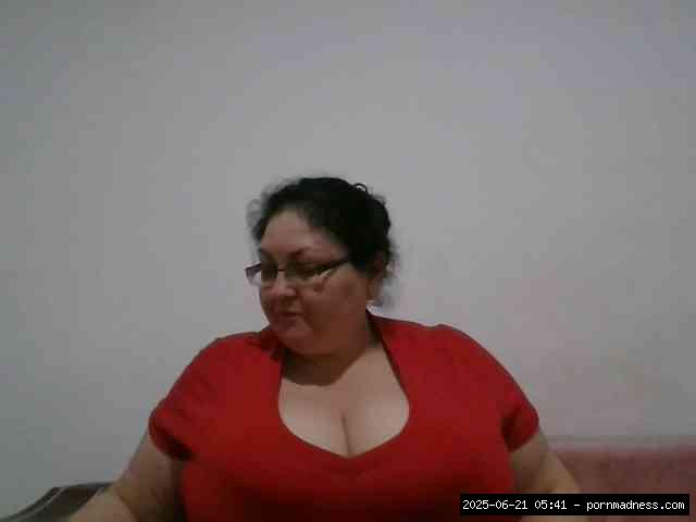 Cam4 Italia, Shaved White, Shaved Mature, Group Chat For 40 Tokens, Full Privates For 60.