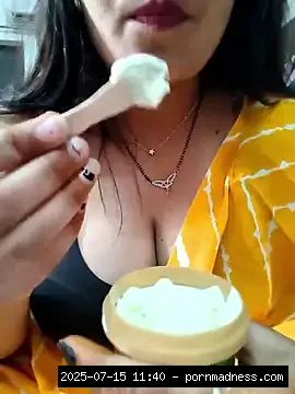 Nude Camming, Girls, Romantic, Mobile, Medium, Cosplay, Cooking, Cock Rating, Cheap Priva.